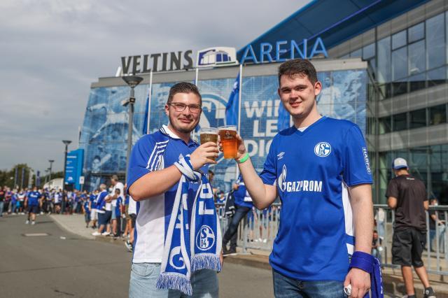 九游体育-沙尔克主场迎来20周岁生日 球队被逼平德乙3场4分