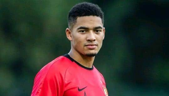 九游娱乐-蒋光太：队友状态都很好 不会因首场大胜轻视对手